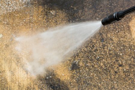 Pressure Washing vs. Soft Washing: The Advantages To Both